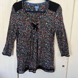 Simply Vera Vera Wang Black Floral Blouse